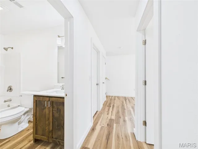 $309,900 | 13222 Hillview Lane, Dixon, MO 65459