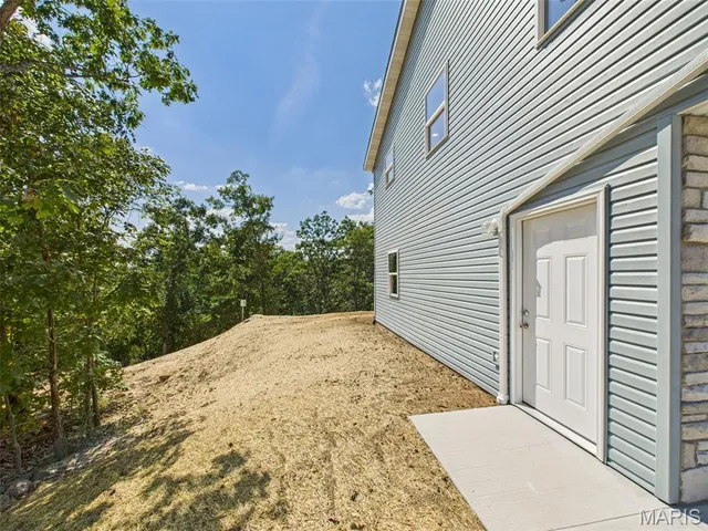 $309,900 | 13222 Hillview Lane, Dixon, MO 65459