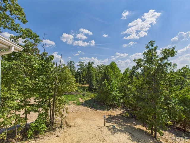 $309,900 | 13222 Hillview Lane, Dixon, MO 65459