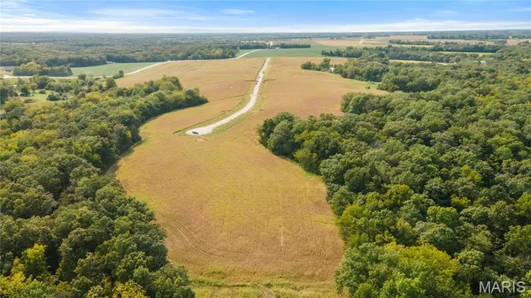 $107,500 | 136 Otto Court, Silex, MO 63377