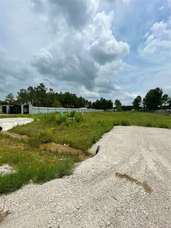 $800 | 500 Road 5510 Cleveland Tx 77327, Cleveland, TX 77327