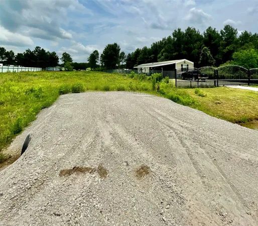 $800 | 500 Road 5510 Cleveland Tx 77327, Cleveland, TX 77327