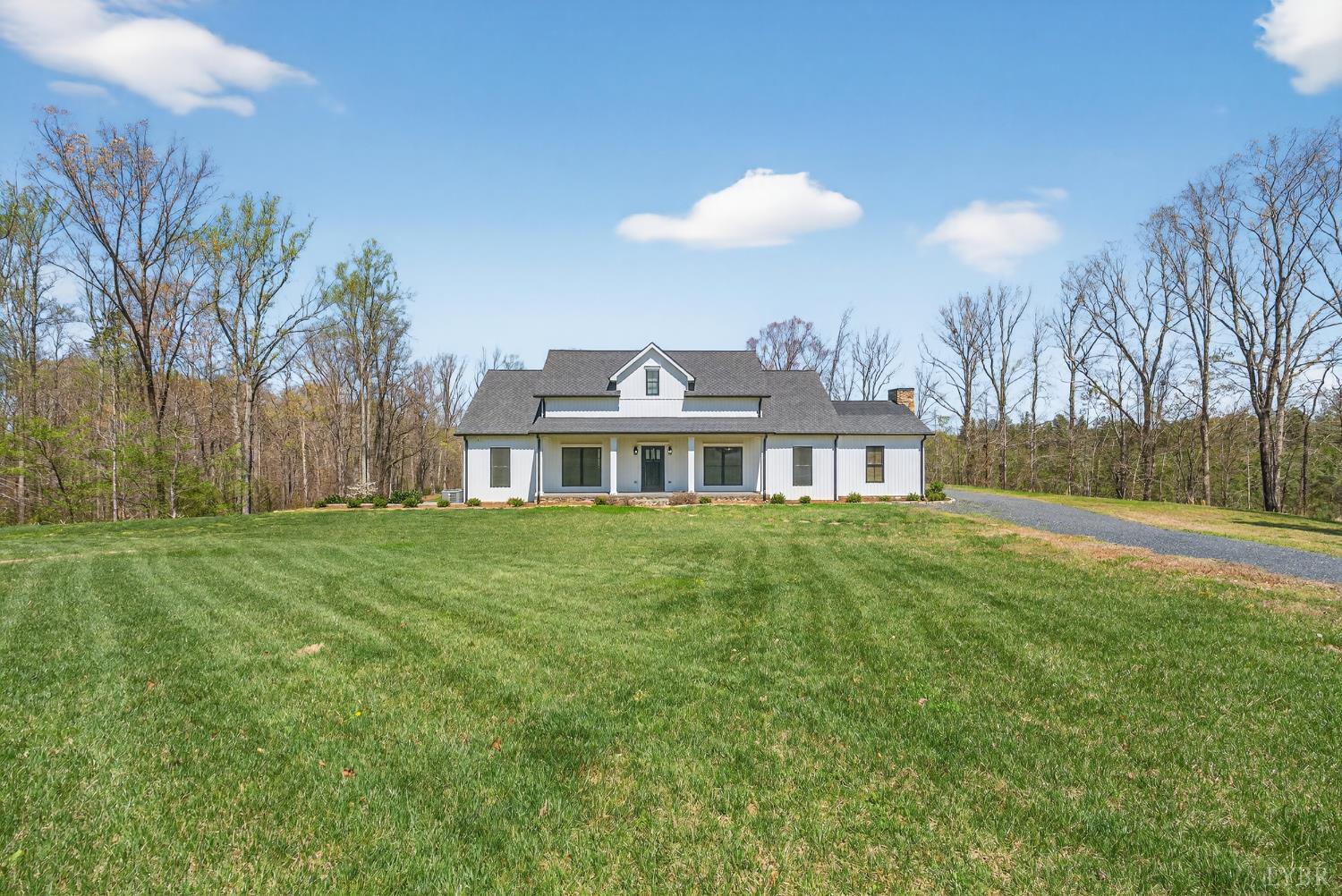 3162 Oak Hill Road Buckingham, VA 23921 - Photo 3 of 73