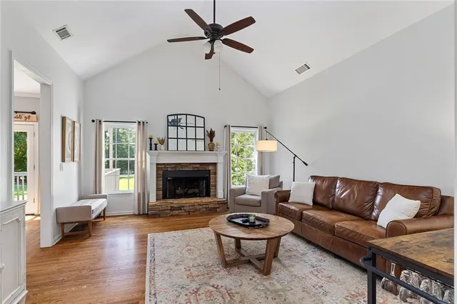 $625,000 | 915 Taylor Parkway, Suwanee, GA 30024