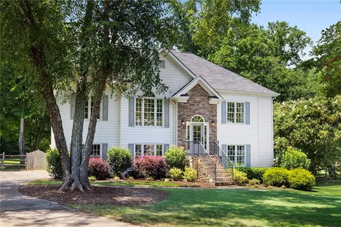 a front view of house with yard