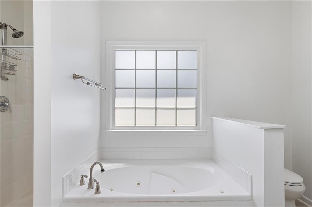 915 Taylor Parkway Suwanee, GA 30024 - Photo 36 of 61