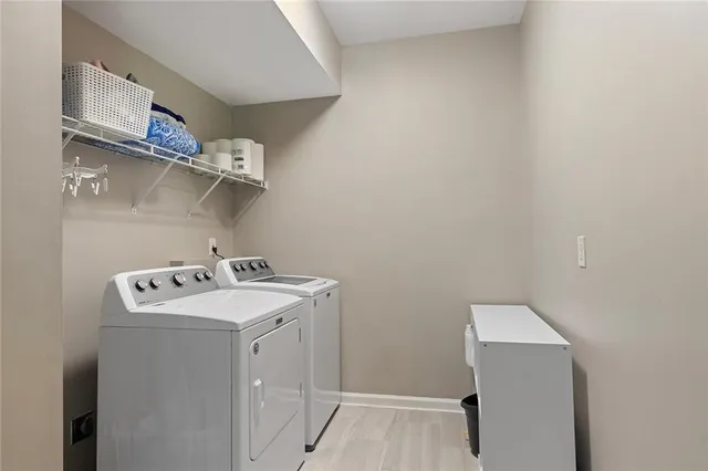 $625,000 | 915 Taylor Parkway, Suwanee, GA 30024