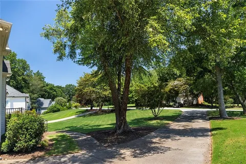 $625,000 | 915 Taylor Parkway, Suwanee, GA 30024