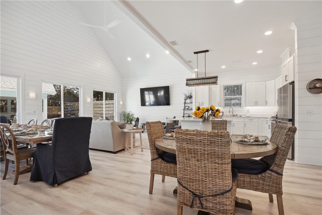 134 Ibis Cove St. Simons Island, GA 31522 - Photo 3 of 60