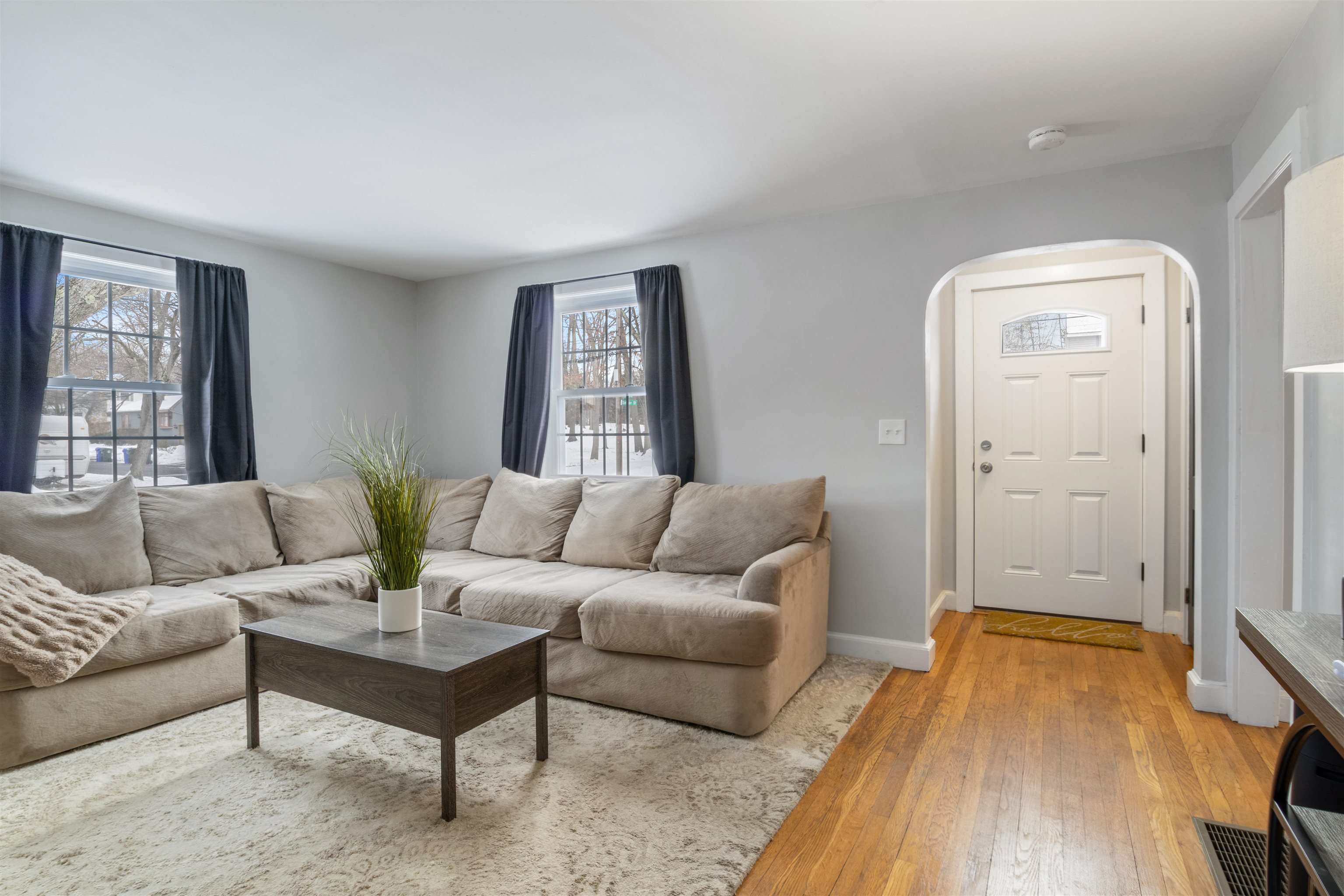 276 Salmon Street Manchester, NH 03104 - Photo 15 of 37