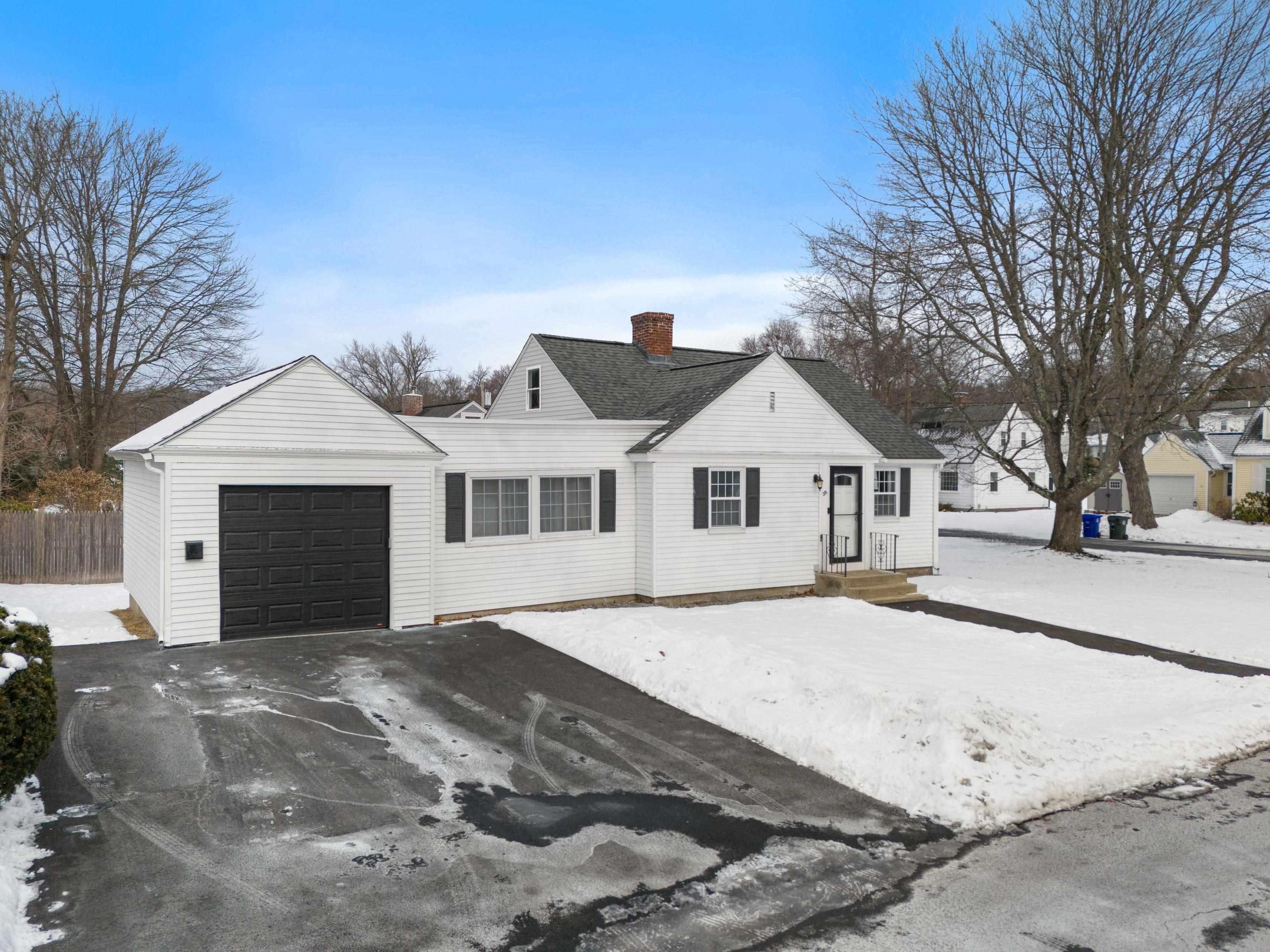 276 Salmon Street Manchester, NH 03104 - Photo 37 of 37