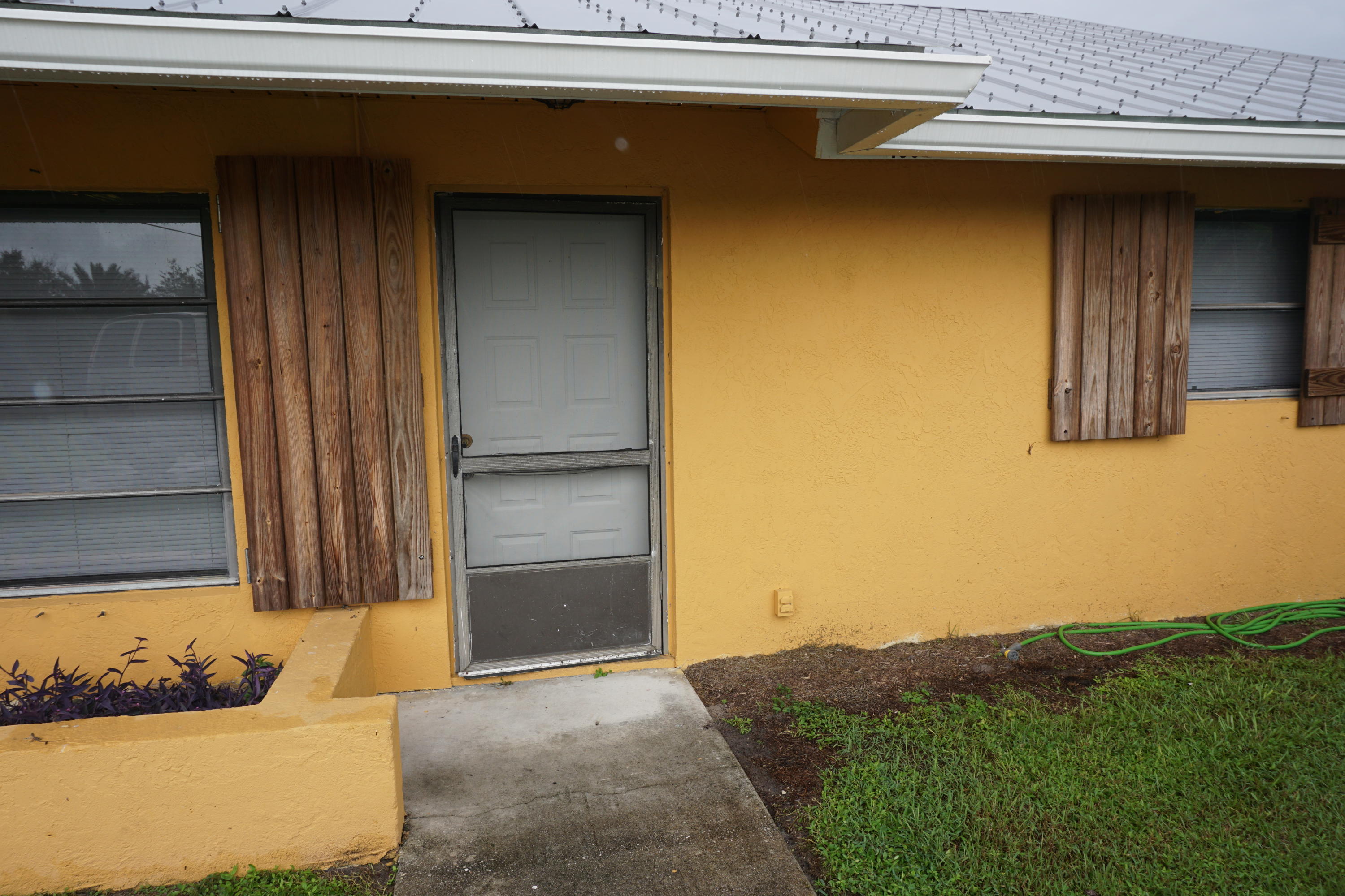 4698 Southeast Salvatori Road Stuart, FL 34997 - Photo 6 of 53 4698-2