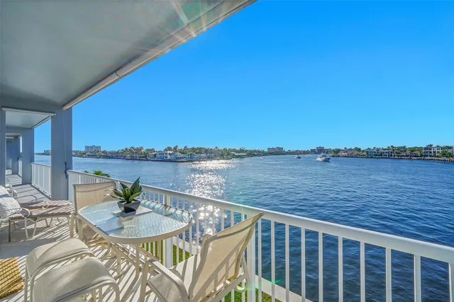 $2,900 | 1201 South Riverside Drive, Unit 307, Pompano Beach, FL 33062