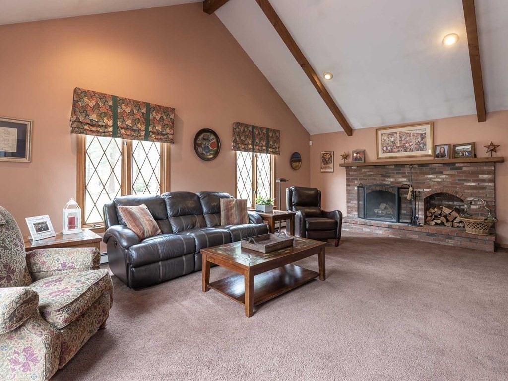 16 Field Road Medway, MA 02053 - Photo 12 of 40 Gallery Image 12