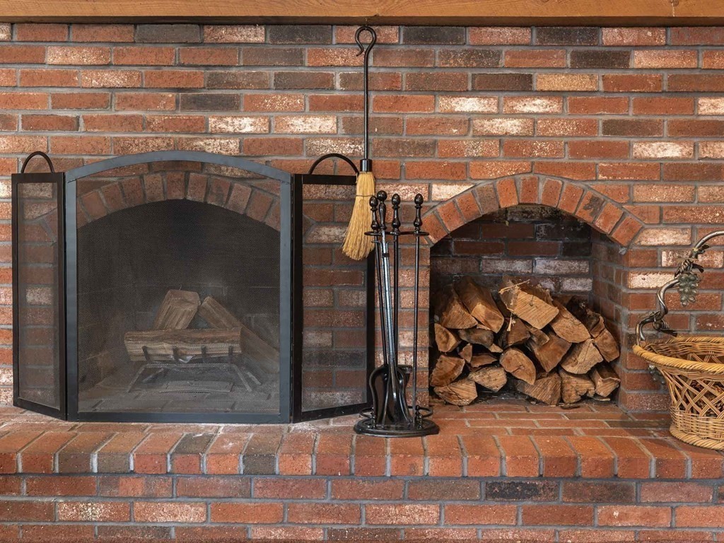 16 Field Road Medway, MA 02053 - Photo 14 of 40 Gallery Image 14