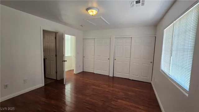 $1,750 | 2954 Savers Court, Las Vegas, NV 89115