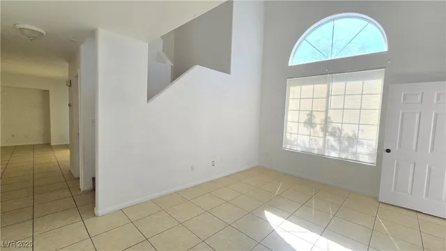 $1,750 | 2954 Savers Court, Las Vegas, NV 89115