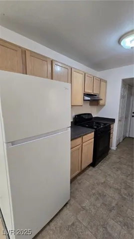 $1,750 | 2954 Savers Court, Las Vegas, NV 89115