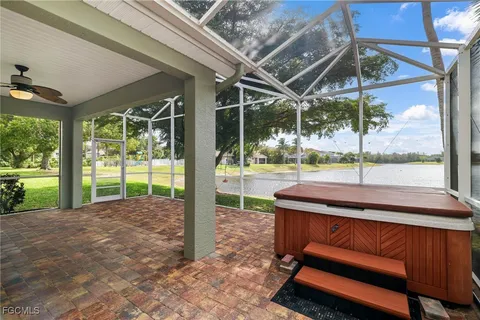 $525,000 | 9384 Scarlette Oak Avenue, Fort Myers, FL 33967