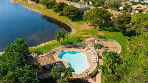 $525,000 | 9384 Scarlette Oak Avenue, Fort Myers, FL 33967