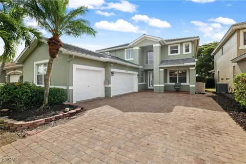 $525,000 | 9384 Scarlette Oak Avenue, Fort Myers, FL 33967