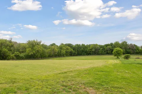 $2,275,000 | 36-xx Watertown Road, Maple Plain, MN 55359