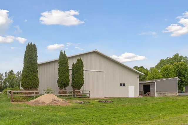 $2,275,000 | 36-xx Watertown Road, Maple Plain, MN 55359