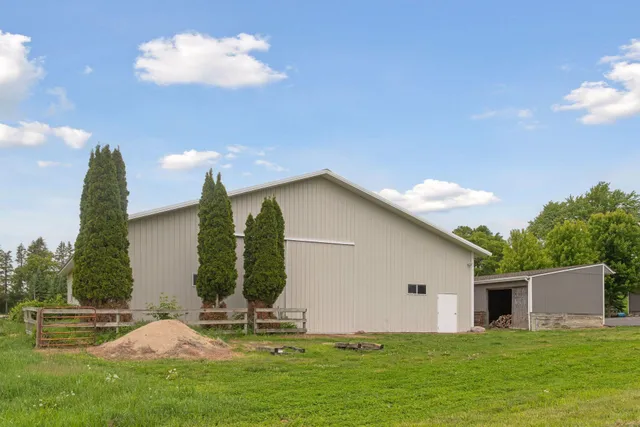 $2,275,000 | 36-xx Watertown Road, Maple Plain, MN 55359