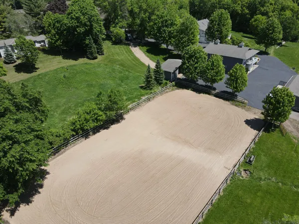 $2,275,000 | 36-xx Watertown Road, Maple Plain, MN 55359