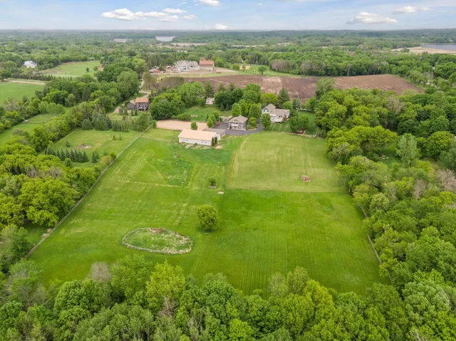 $2,275,000 | 36-xx Watertown Road, Maple Plain, MN 55359