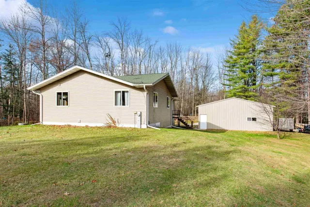 $269,900 | N6307 Old Hwy C, Marinette, WI 54143