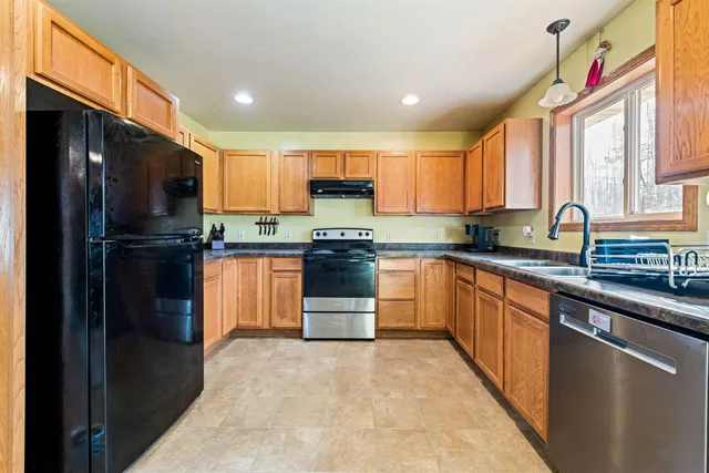 $269,900 | N6307 Old Hwy C, Marinette, WI 54143