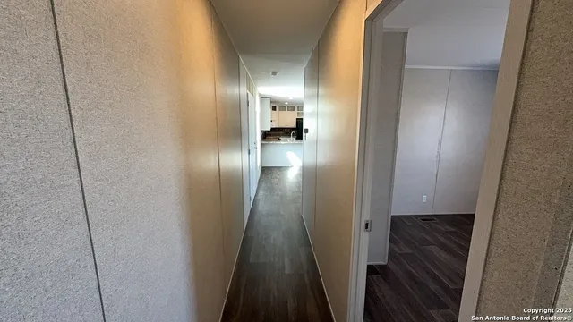 $159,900 | 224 Frst Crk Road, Devine, TX 78016