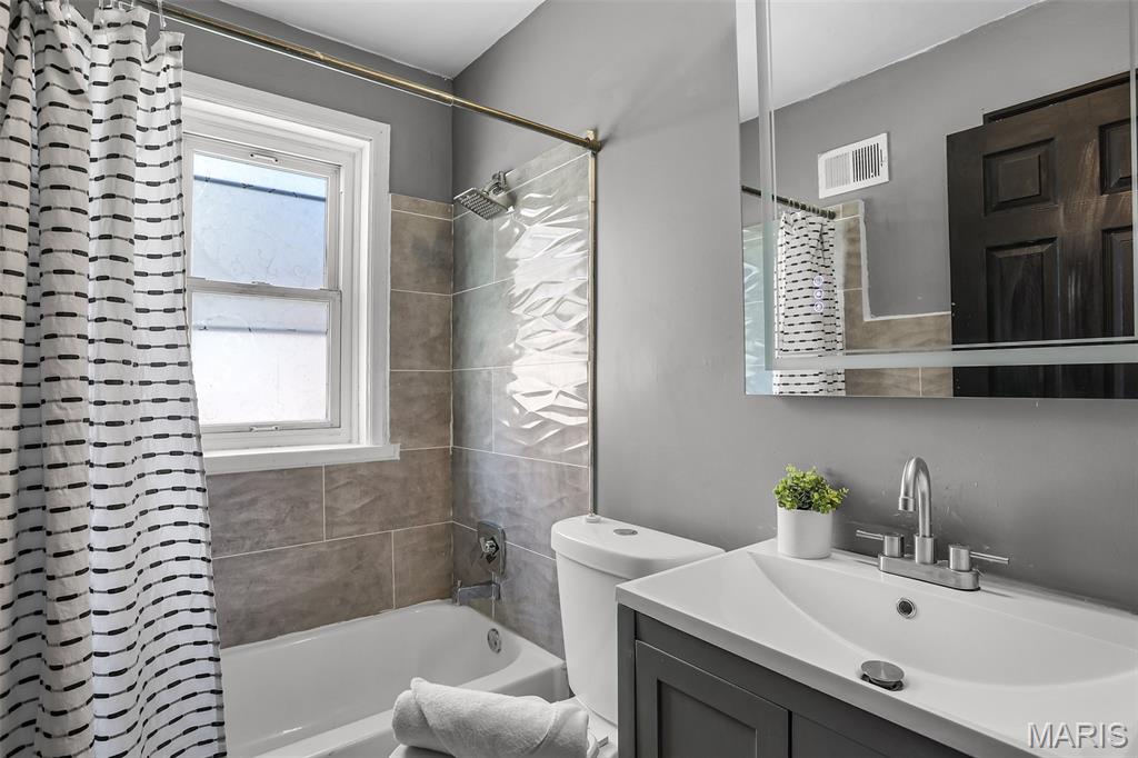 6570 Corbitt Avenue St. Louis, MO 63130 - Photo 9 of 25