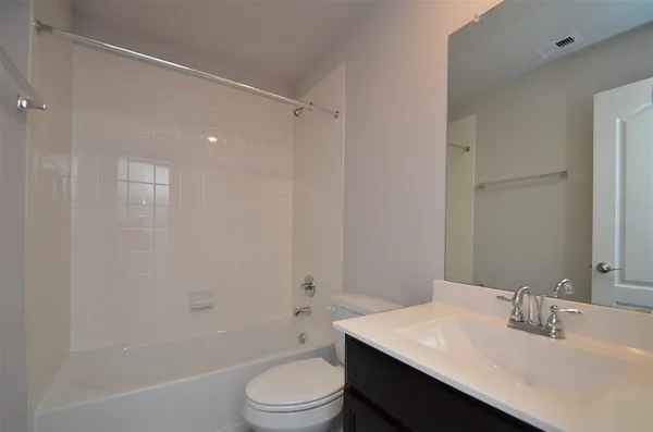 $2,675 | 3210 Harmony Creek Lane, Spring, TX 77386