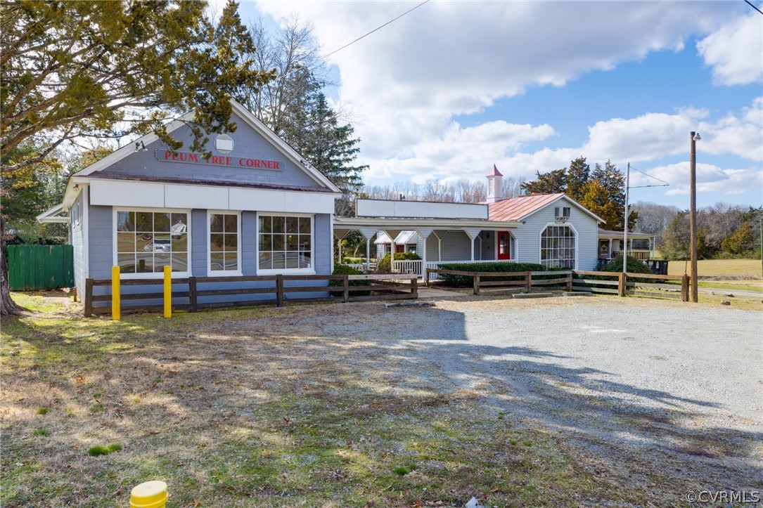 1037 Broad St Road Manakin-Sabot, VA 23103 - Photo 49 of 50 a view of a house with wooden fence