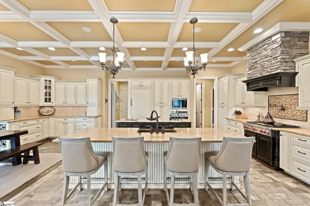 $3,000,000 | 176 Reserve Drive, Piedmont, SC 29673