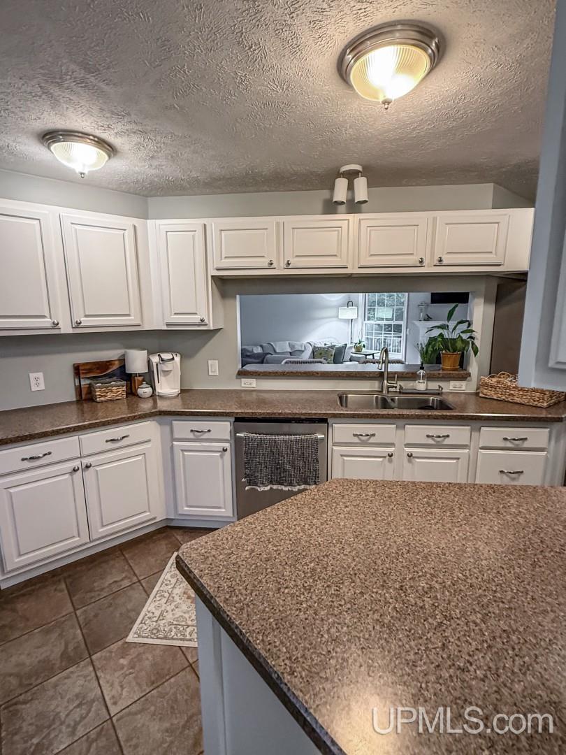 1055 Highland Drive Ishpeming, MI 49849 - Photo 17 of 75