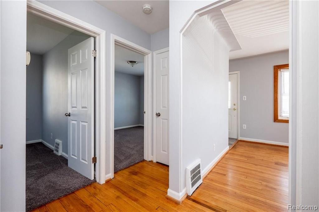 3974 Mildred Street Wayne, MI 48184 - Photo 8 of 28