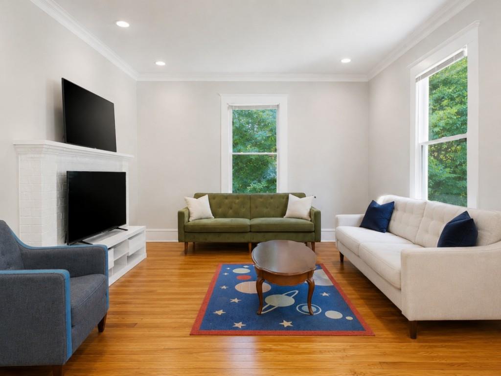 515 Calhoun Street Northwest Atlanta, GA 30318 - Photo 4 of 26