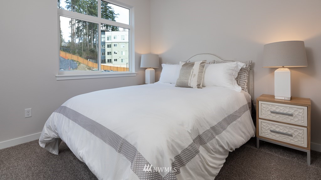 10944 Northeast 189th Street, Unit 4 6 Bothell, WA 98011 - Photo 4 of 7 Gallery Image 4