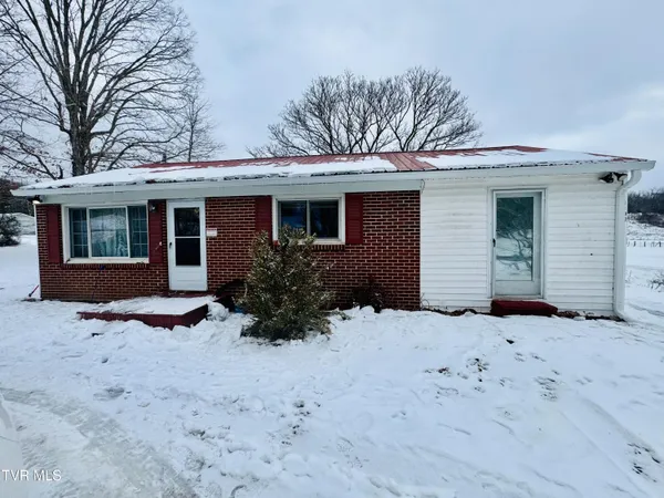 $114,999 | 1190 St Clairs Creek Road, Chilhowie, VA 24319