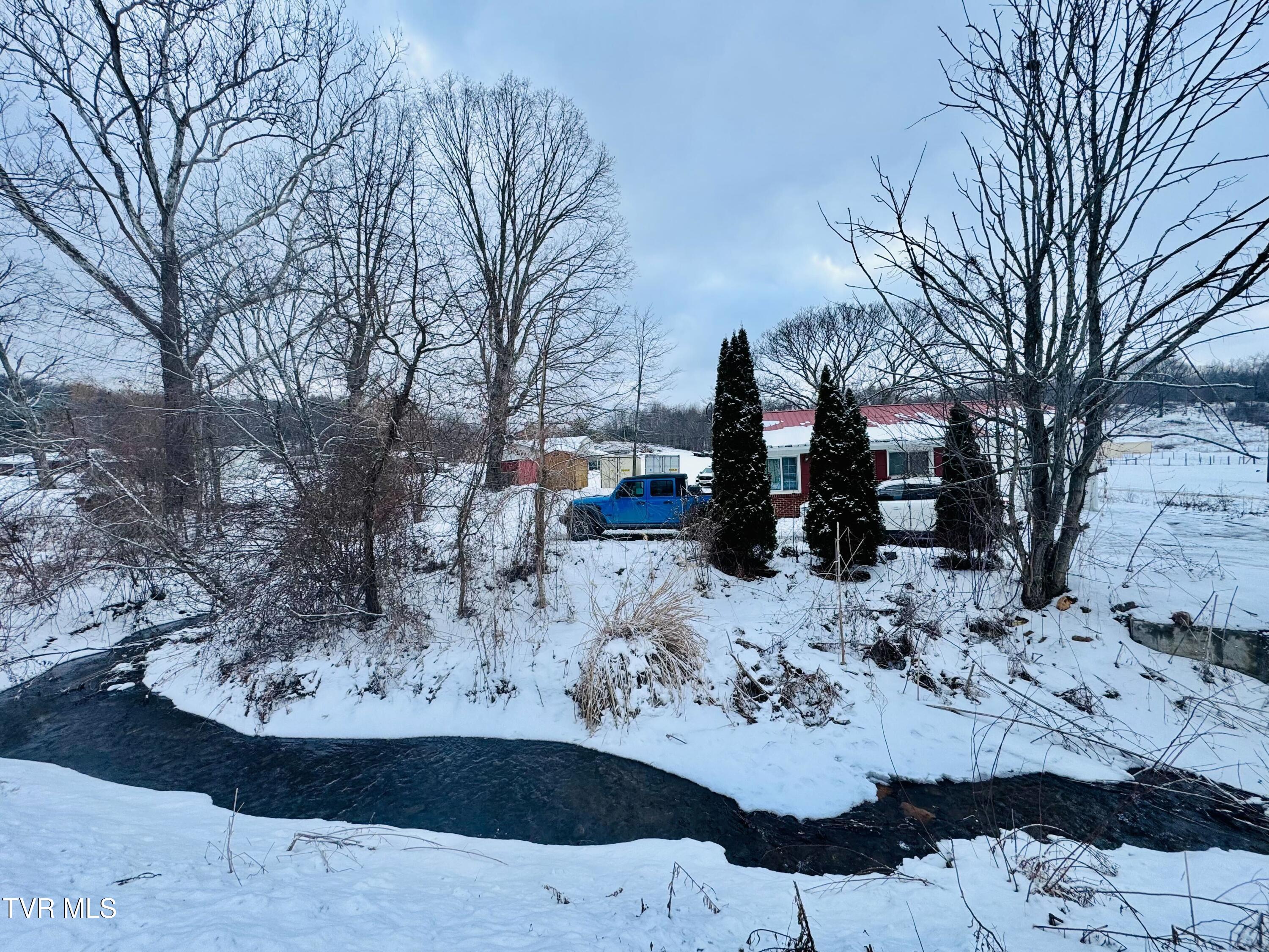 1190 St Clairs Creek Road Chilhowie, VA 24319 - Photo 14 of 20 IMG_6835