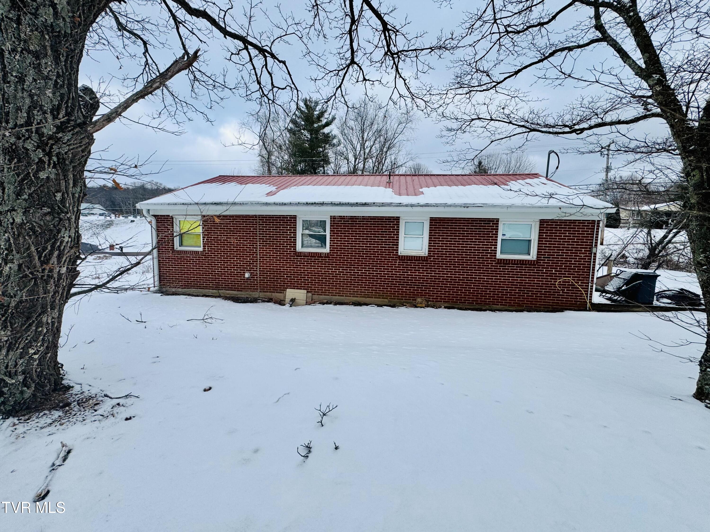 1190 St Clairs Creek Road Chilhowie, VA 24319 - Photo 15 of 20 img_6812