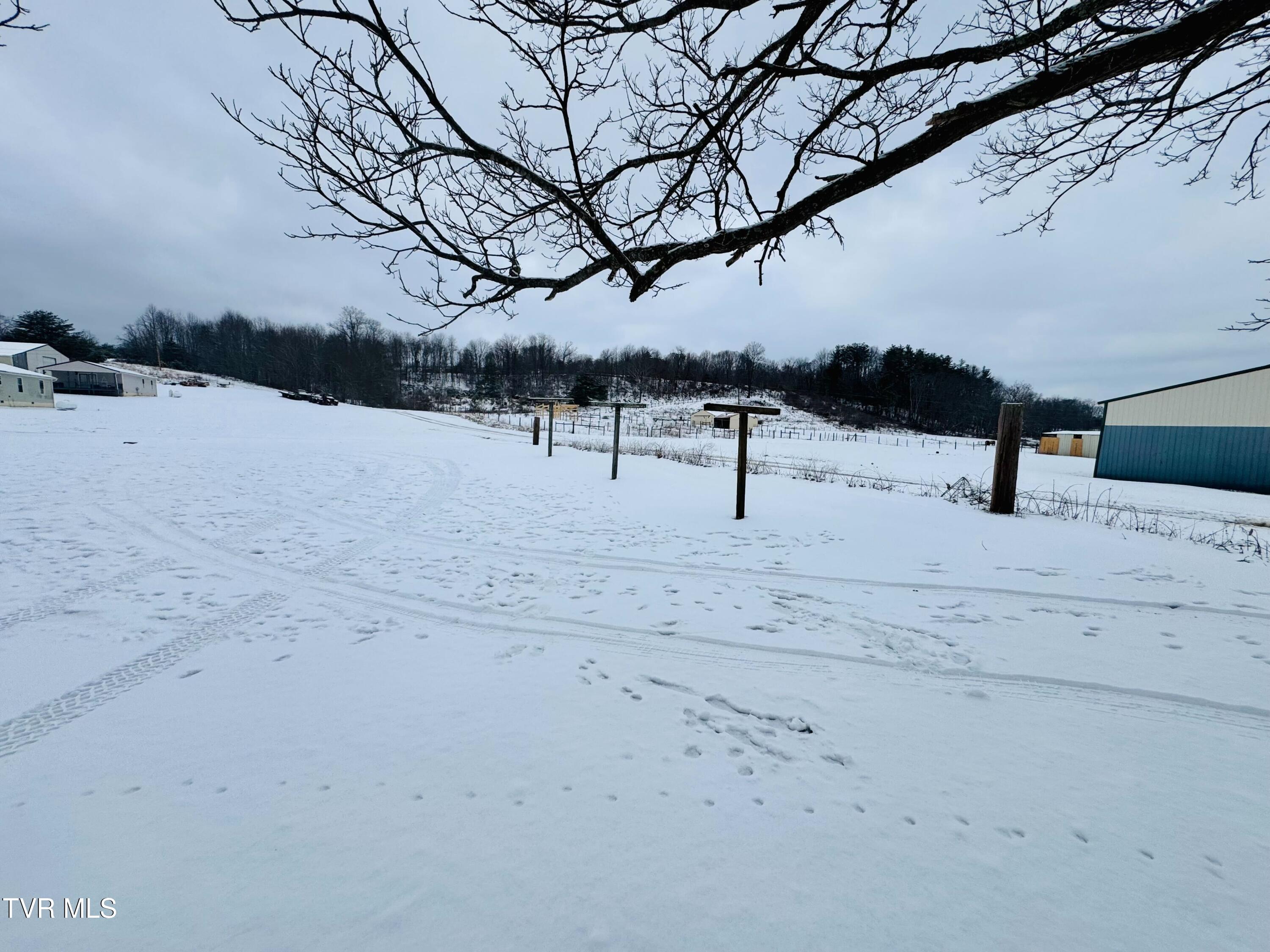 1190 St Clairs Creek Road Chilhowie, VA 24319 - Photo 18 of 20 img_6813