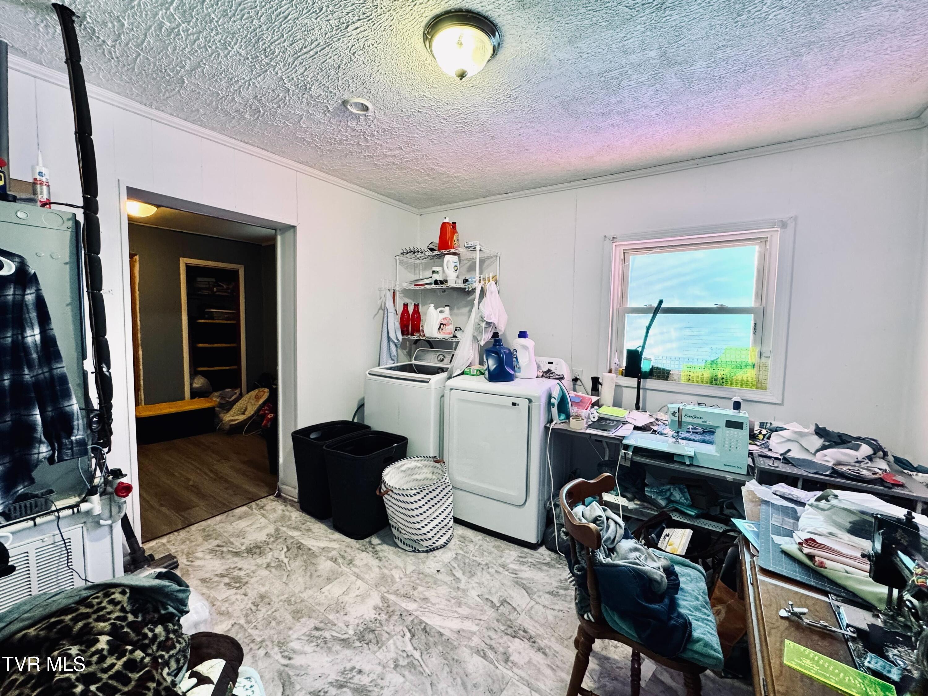 1190 St Clairs Creek Road Chilhowie, VA 24319 - Photo 5 of 20 img_6799