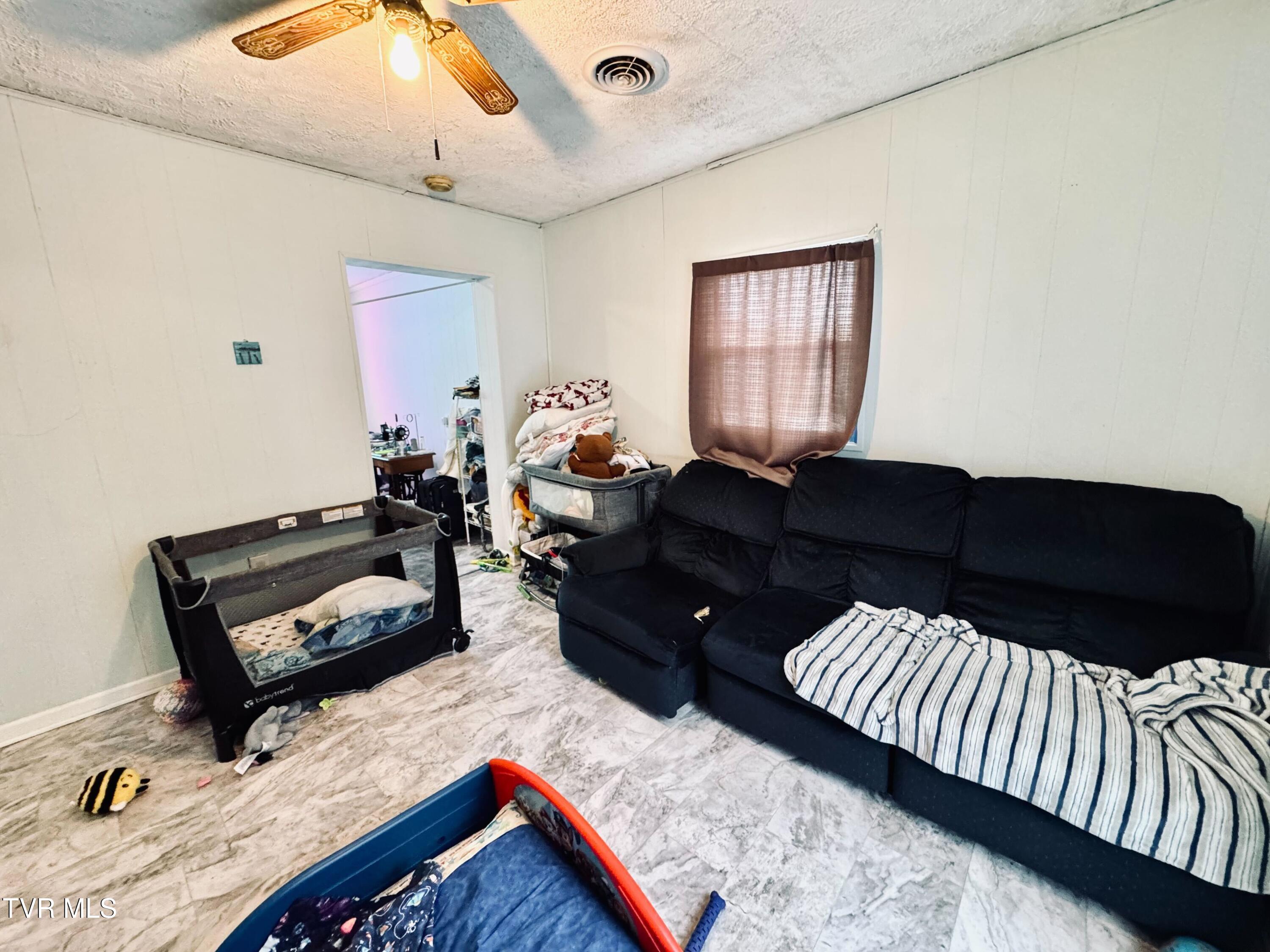 1190 St Clairs Creek Road Chilhowie, VA 24319 - Photo 7 of 20 img_6803