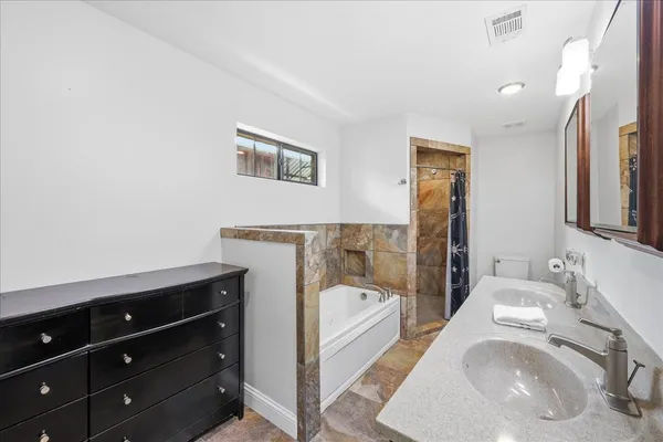 $540,000 | 1620 Highway 63, Burkeville, TX 75932