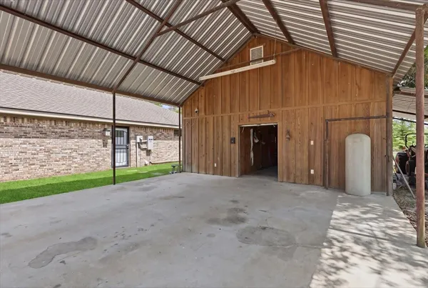 $540,000 | 1620 Highway 63, Burkeville, TX 75932