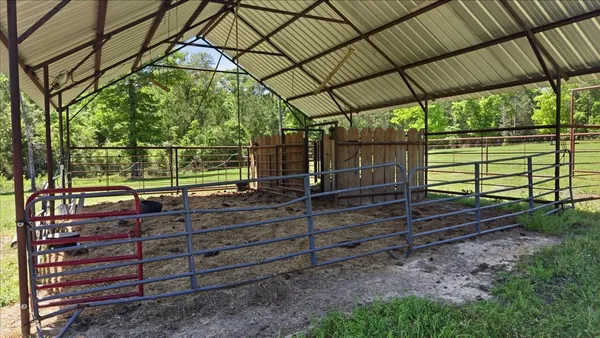 $540,000 | 1620 Highway 63, Burkeville, TX 75932